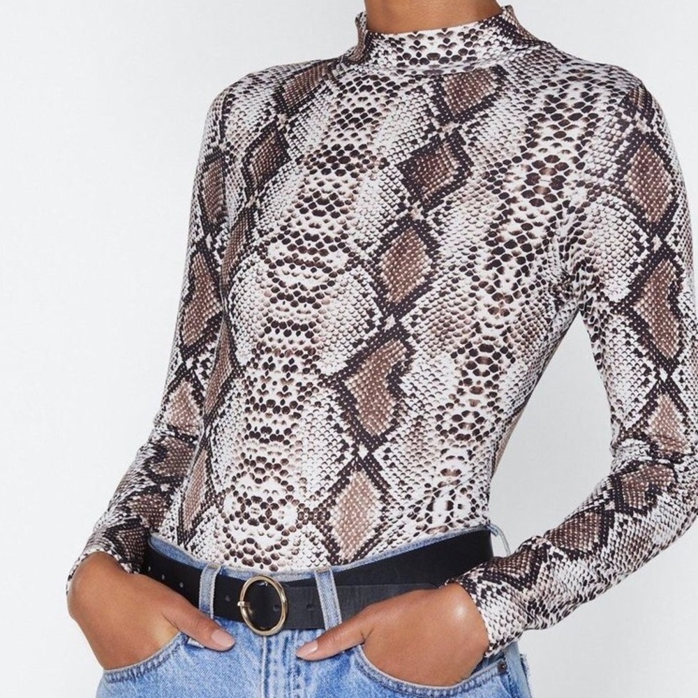 Nasty Gal Python Snake Your Own Luck Bodysuit Women’s Size 6 - Picture 2 of 6